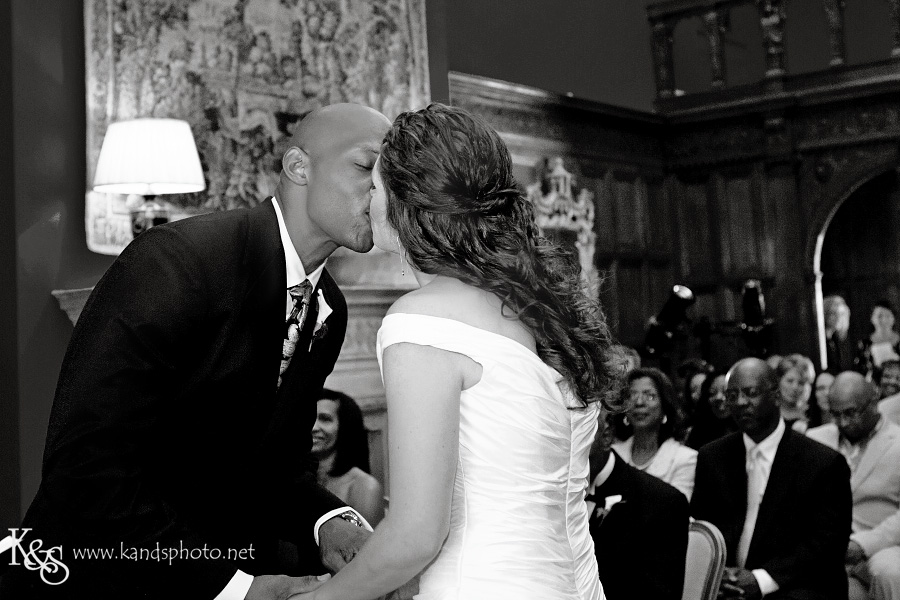 Vincent and Jennifer's Wedding at the Stoneleigh Hotel in Dallas Vincent and Jennifer's Wedding at the Stoneleigh Hotel in Dallas